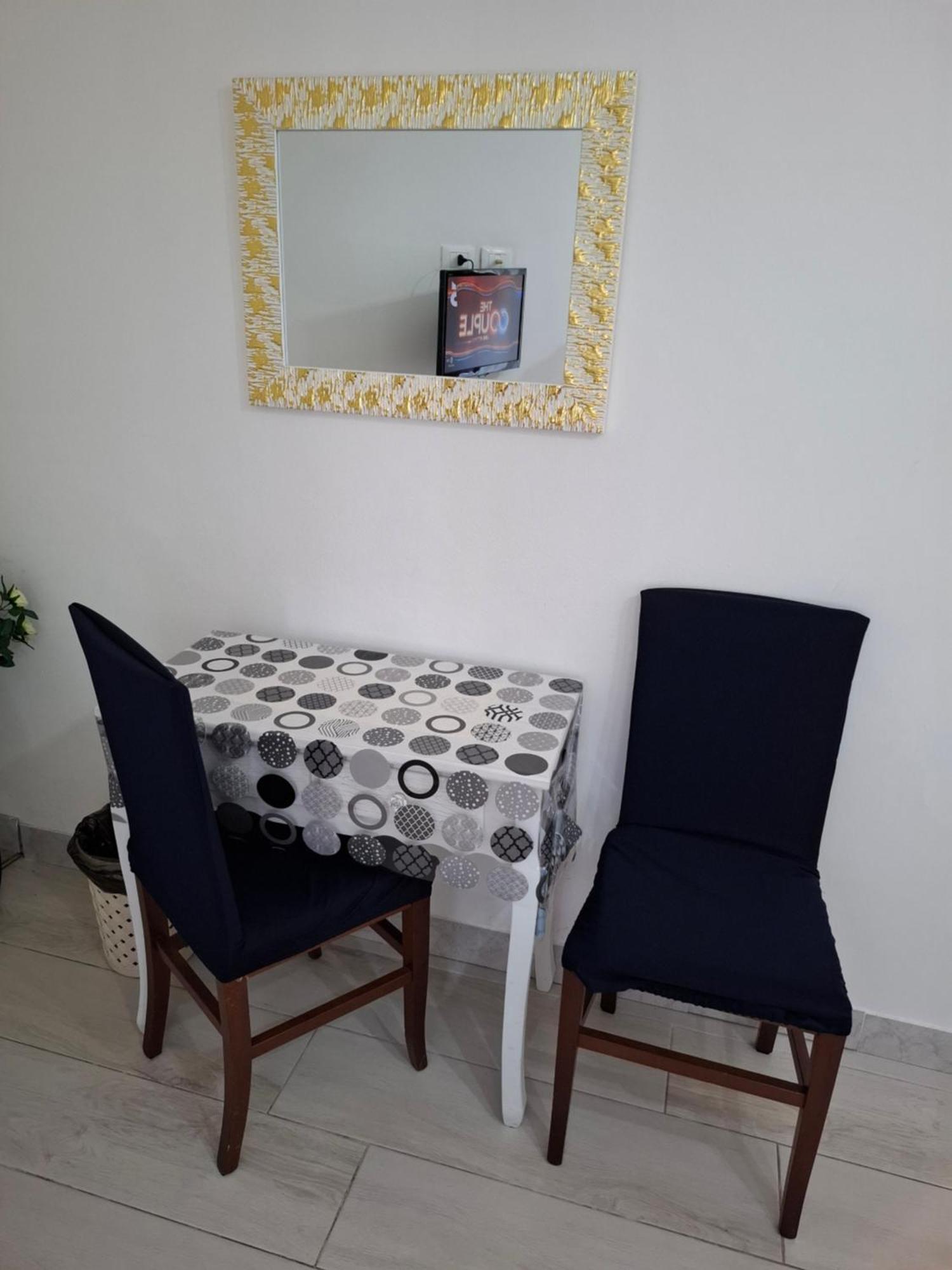 מסטרה Le Maschere מראה חיצוני תמונה